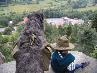�ertovy sk�ly - R�no nad Lide�kem.