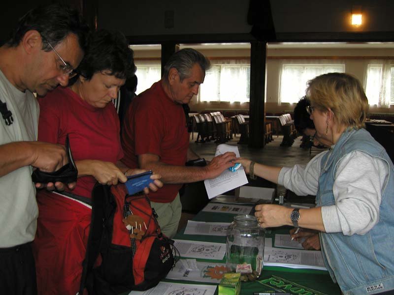 turistickpochodvysoinoujitenka20062.jpg