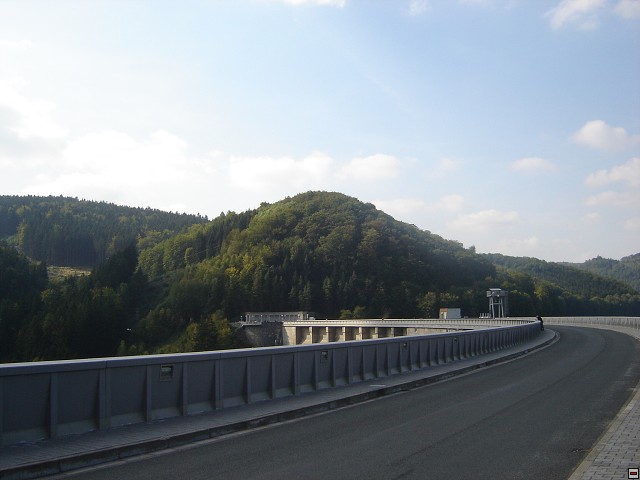 img00065.jpg