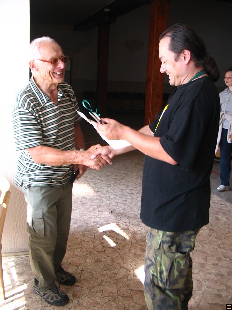 img00070.jpg