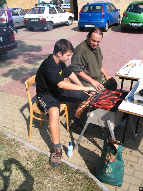 img00107.jpg