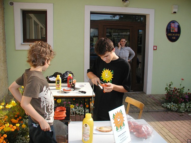 img00128.jpg